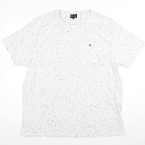 Easy Crafted Men's White 2XL Crew Neck T-Shirt