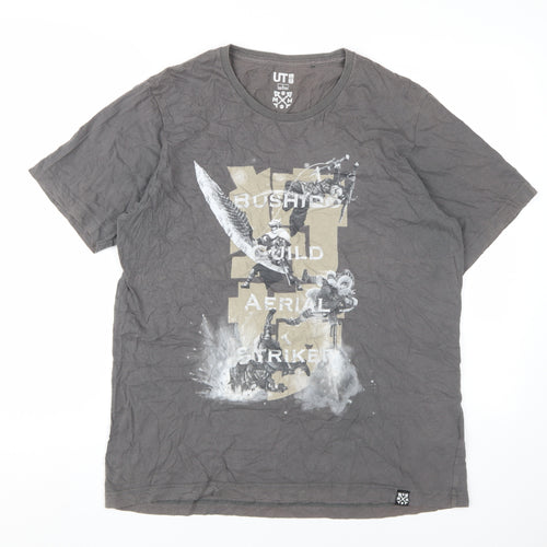 Uniqlo Men's Grey T-Shirt, Size L, Graphic Anime Print