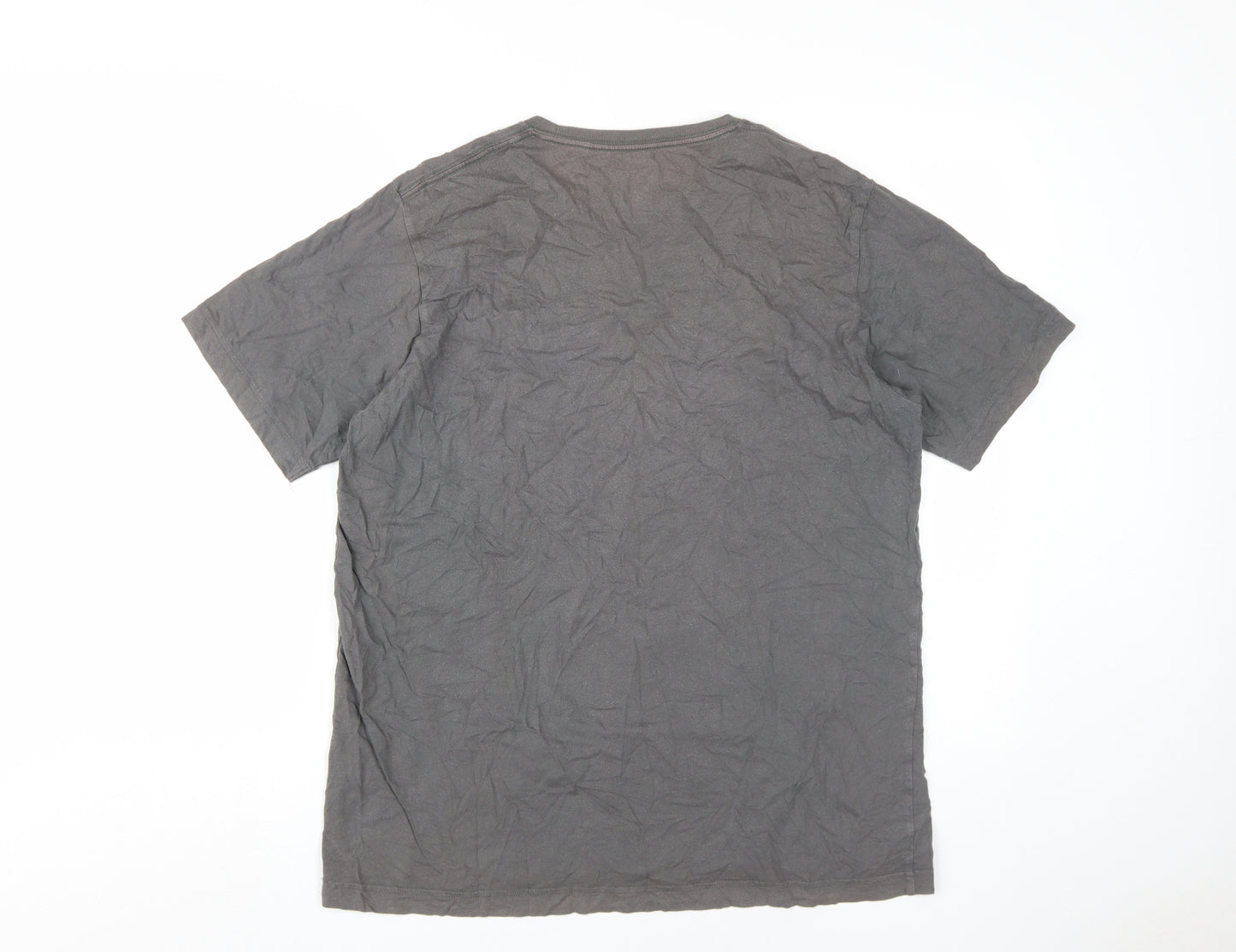 Uniqlo Men's Grey T-Shirt, Size L, Graphic Anime Print