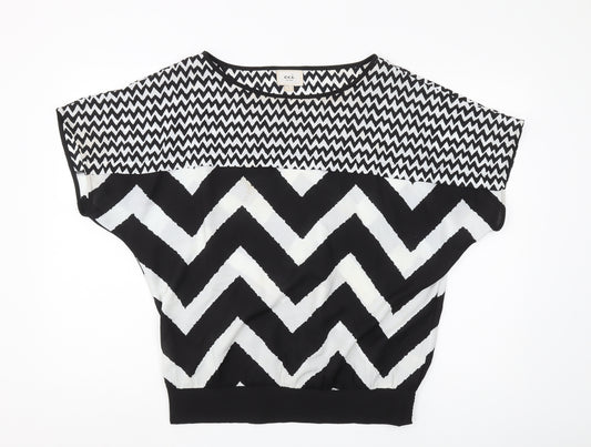 eci New York Women's Black Geometric Pattern Tee L