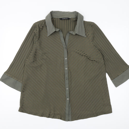 ESSENCE Women's Green Button-Up 3/4 Sleeve Shirt