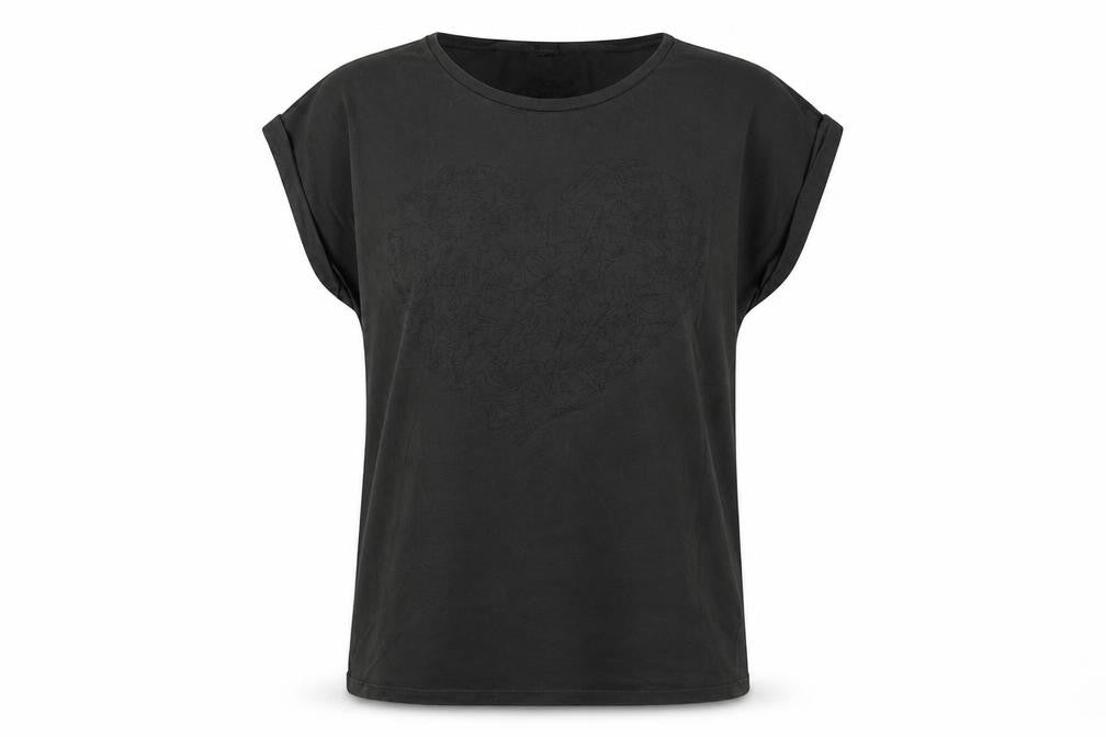 Front view of Roger Robin Black unisex l basic t-shirt