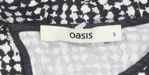 Oasis Women's Black Geometric Long Sleeve Top