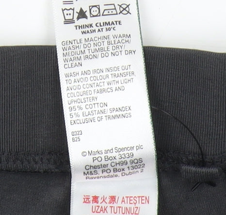 Marks & Spencer Boys Black Compression Shorts 6-7 Years
