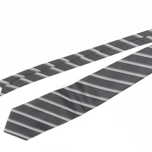 Jeff Banks Men's Black Striped Pointed Tie