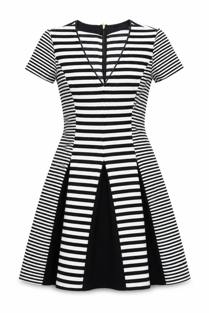 Banana Republic Women Black Striped Fit & Flare Dress Size 8