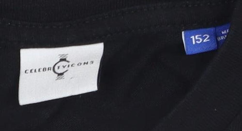 Celtic Horizons Boys Black Graphic T-Shirt Size 12 Years