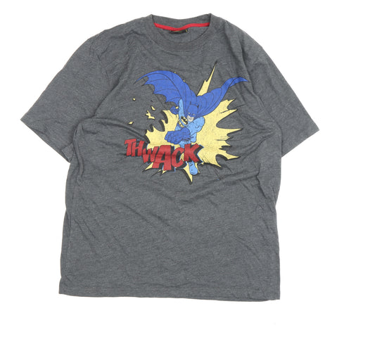 Front view of Batman Men's Grey Medium Graphic Print T-Shirt Short Sleeve