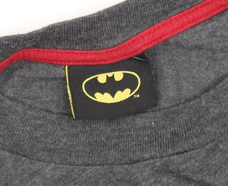 Batman Men's Grey Medium Graphic Print T-Shirt Short Sleeve