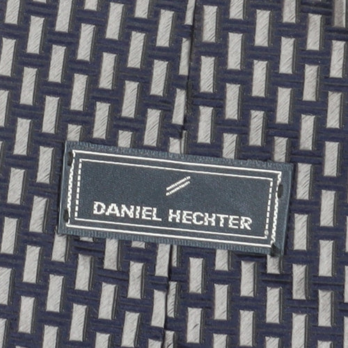 Daniel Hechter Men's Black Geometric Silk Designer Tie