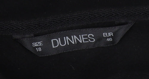 Dunnes Women Black Basic Fleece Jacket Size 18