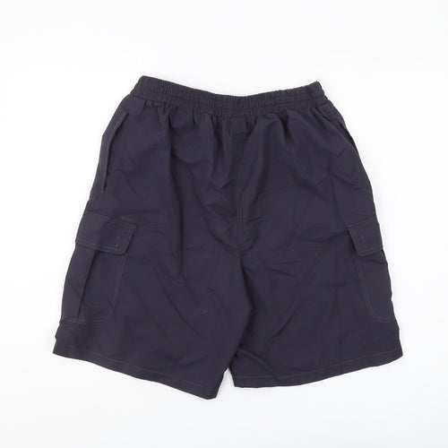 La Reine Men's Black Cargo Shorts M/L
