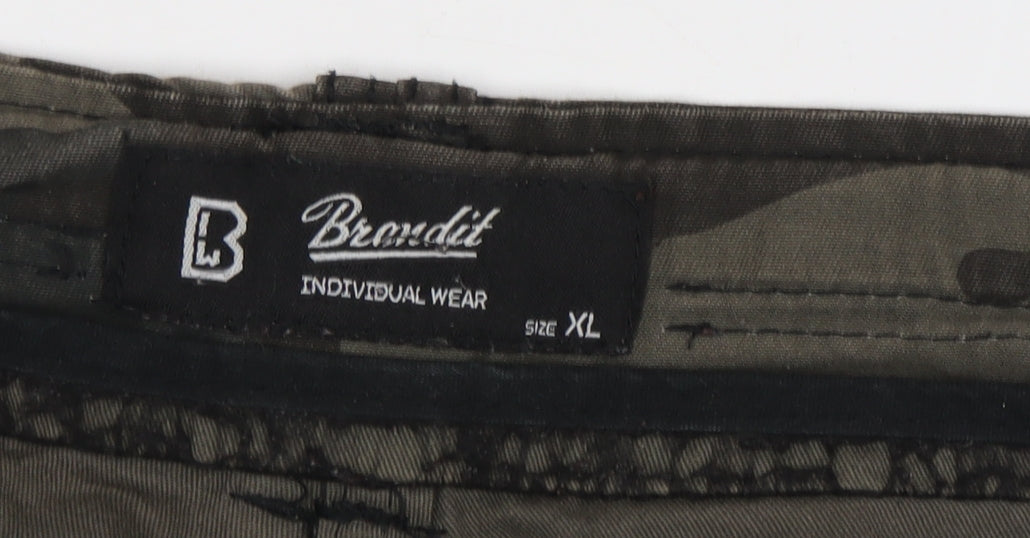 Brandit Men's XL Camouflage Cargo Trousers