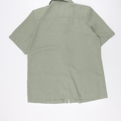 Bonmarché Women's Green Button-Up Shirt Size 18