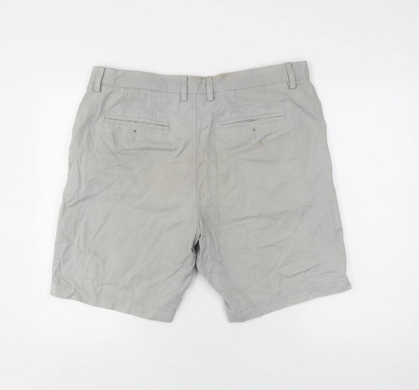Maine New England Men’s Grey Chino Shorts Size 38