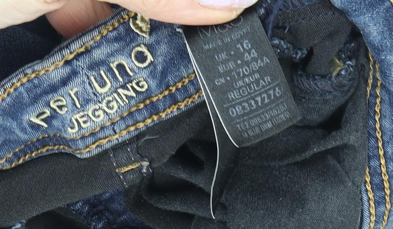 Marks and Spencer Women's Blue Jegging Jeans Size 16