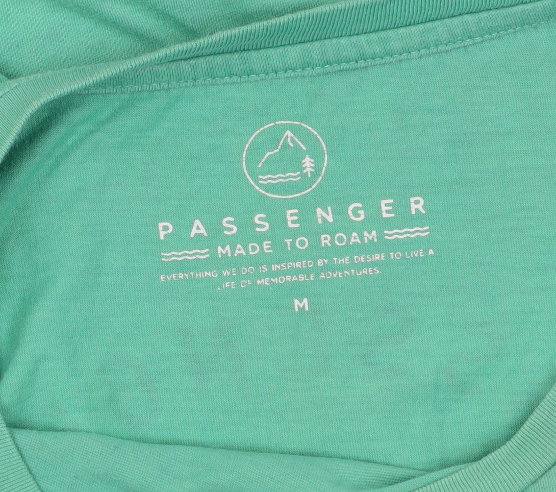 Passenger Women's Green T-Shirt Medium Casual Summer