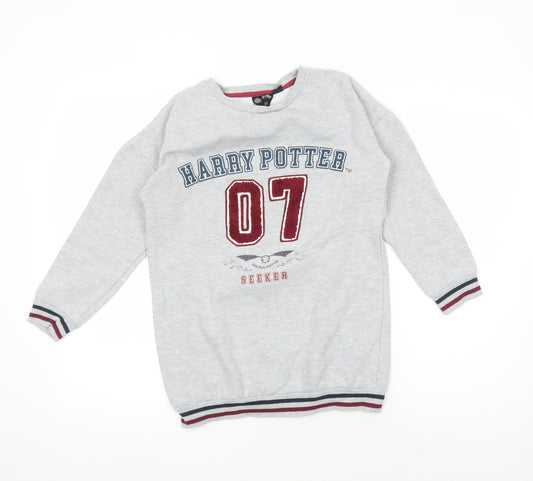 Front view of Wizarding World boys’ grey harry potter seeker sweatshirt 12-13 yrs