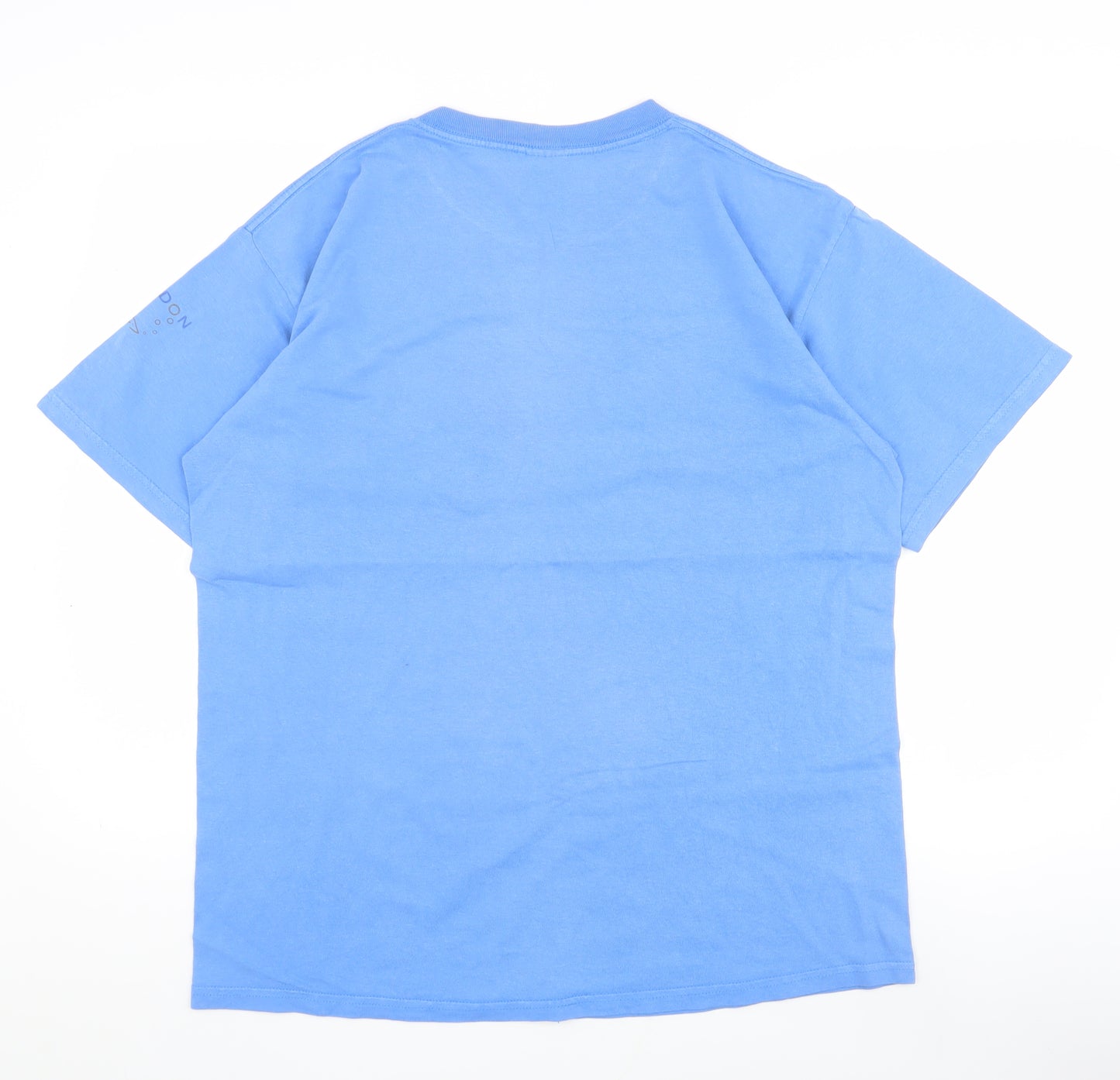 Gildan Men's Blue Shark Graphic T-Shirt, Large