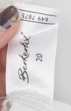 Berketex Women's White Blouse, Size 20, Embroidered Details