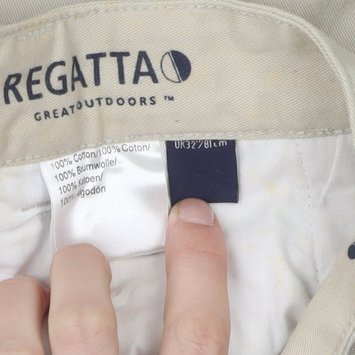 Regatta Men's Beige Chino Shorts, Size M, Casual Style