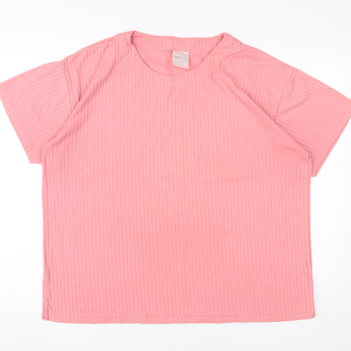 Leisure Women's Pink Basic T-Shirt Size 20