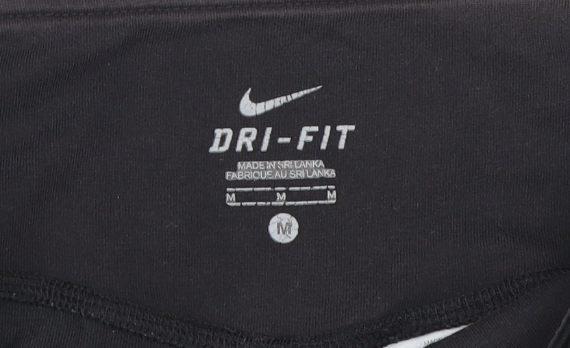 Nike Women's Black Cropped Leggings Medium
