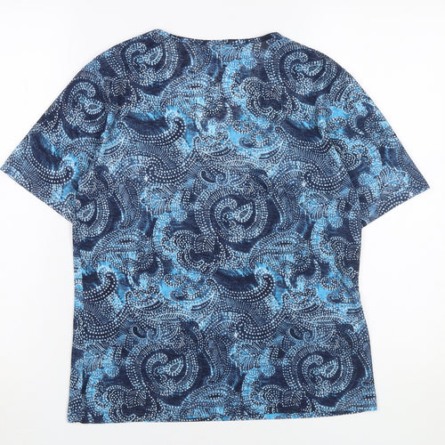 Tigi Women's Blue Geometric V-Neck T-Shirt M
