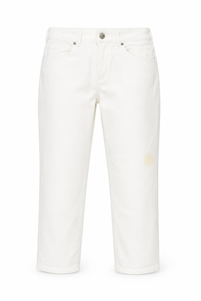 Front view of White Stuff Women's White Straight Jeans, size 8
