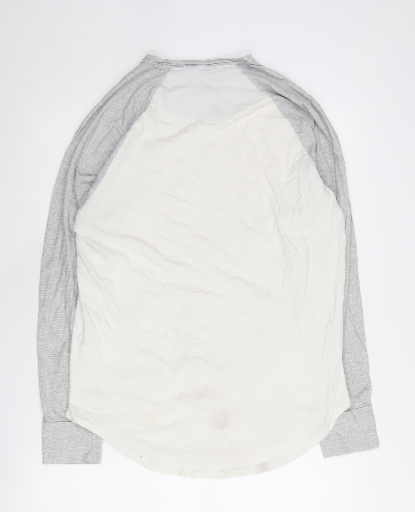 Hollister Men’s Grey Long Sleeve Crew Neck T-Shirt