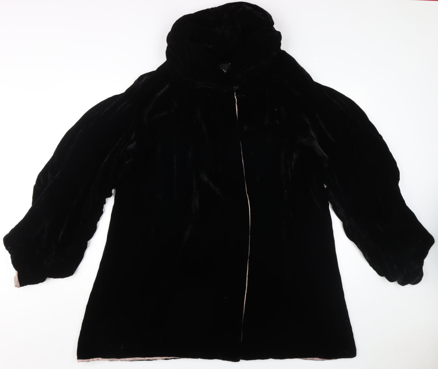 Bellaju Women's Black Silk Embroidered Coat XL