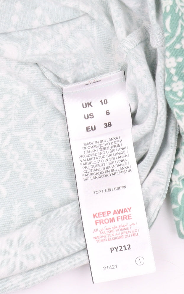 Julipa Women's Green Geometric T-Shirt, Size 10