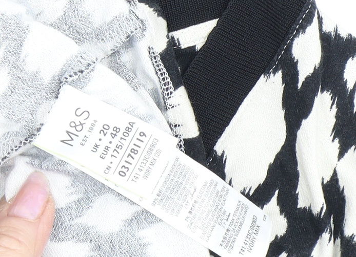 Marks and Spencer Women's Geometric T-Shirt, Size 20, Sleeveless