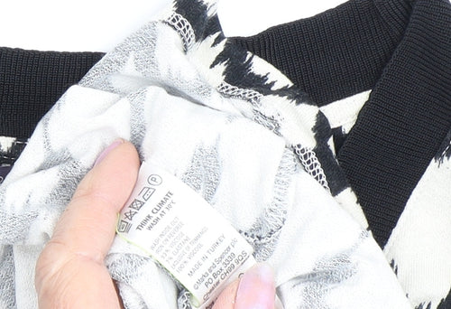 Marks and Spencer Women's Geometric T-Shirt, Size 20, Sleeveless