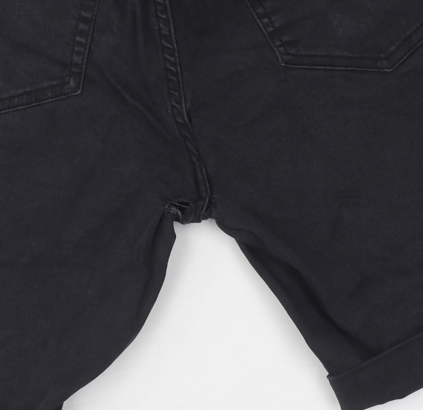 Billabong Men's Black Slim Chino Shorts Size 30