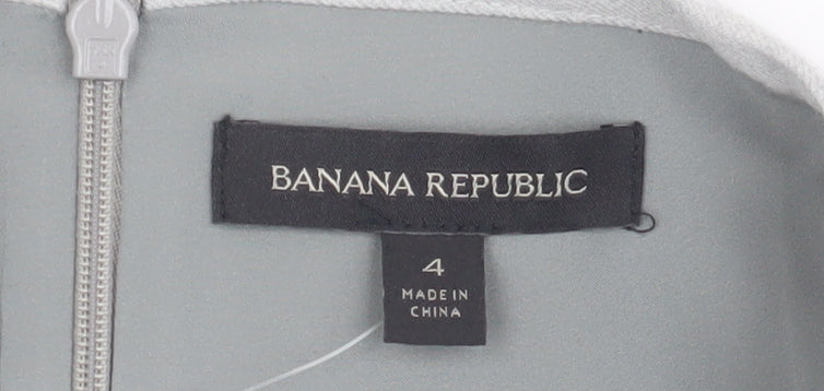 Banana Republic Women's Grey Pencil Skirt, Size 4