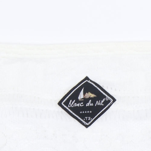 Blanc du Nil Women's White T-Shirt, Scoop Neck, Size M