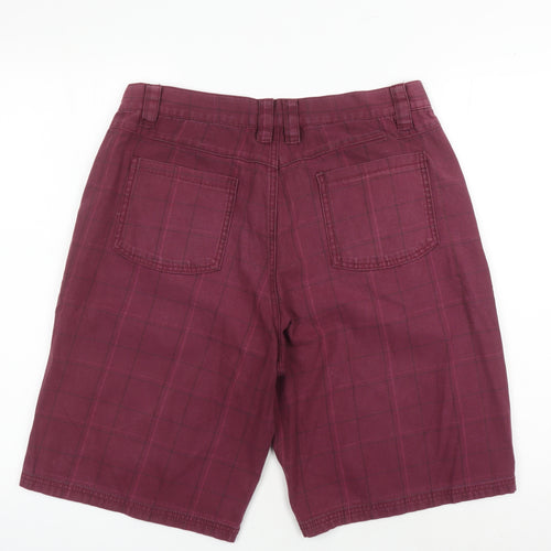 Kangol Men's Red Plaid Chino Shorts - Medium