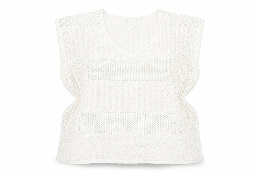 Front view of Cupshe Women's White Beach Cover Up, size L, Lightweight Acrylic