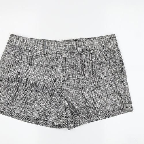 Calvin Klein Women's Black Chino Shorts Size 12