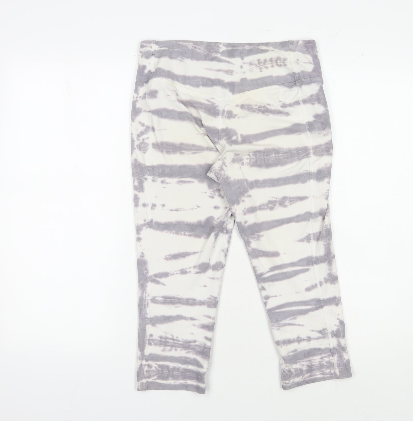 Nike Women's Multicoloured Cropped Leggings M Active