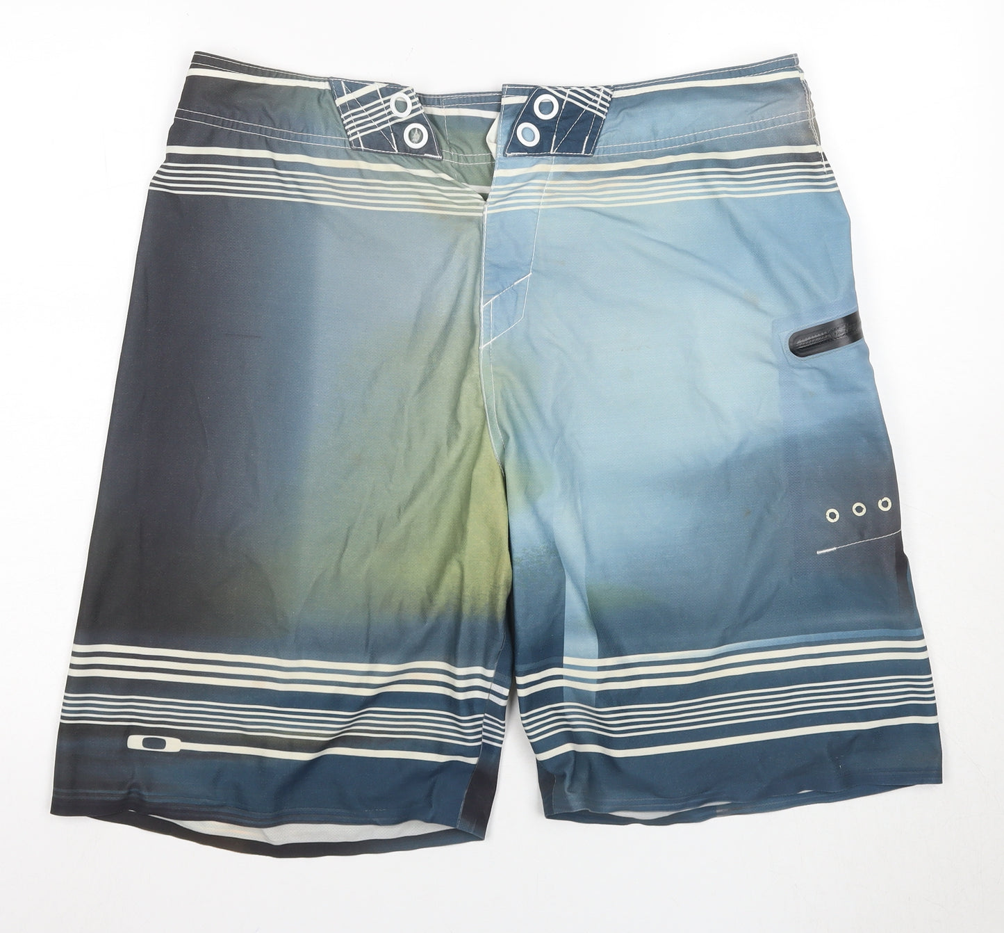 Oakley Men's Multicoloured Board Shorts Size 34