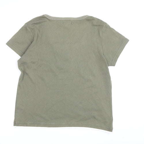 Maine New England Women’s Green T-Shirt Size 16