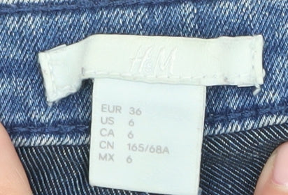 H&M Women's Blue Denim Shorts - Size 8