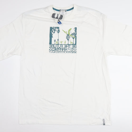 Decathlon Men's White Graphic Print Cotton T-Shirt
