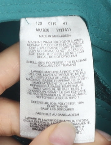 Columbia Women's Green Utility Shorts Size 12