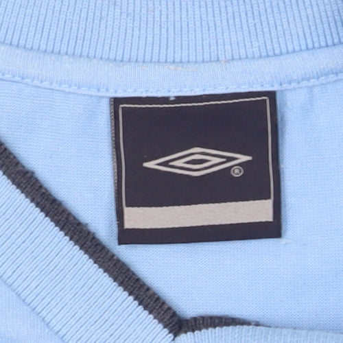 Umbro Men's Blue XL V-Neck T-Shirt
