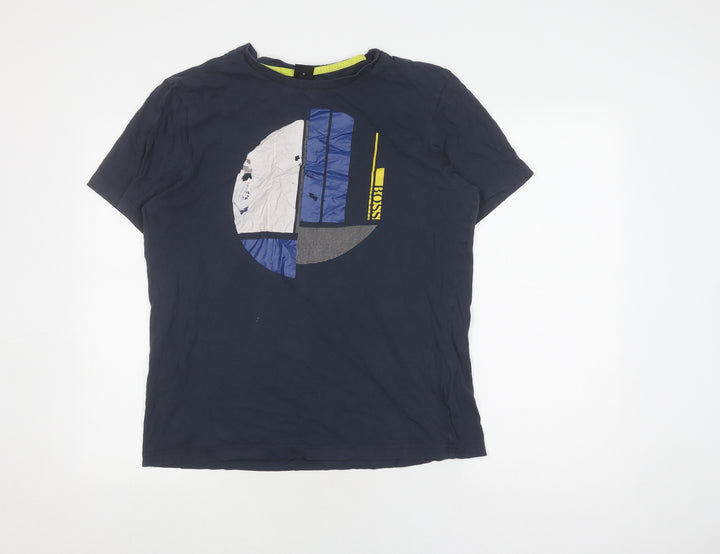 Hugo Boss Men's Blue Graphic T-Shirt, Medium