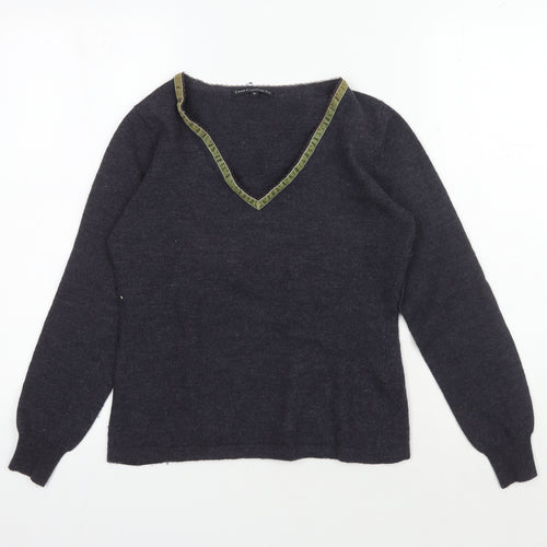 Crew Clothing Co Women's Black V-Neck Wool Pullover Jumper