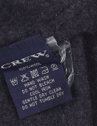 Crew Clothing Co Women's Black V-Neck Wool Pullover Jumper